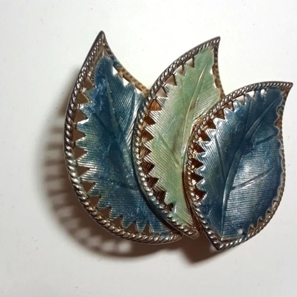 Vintage Enameled Triple Stitched Leaf Brooch Pin